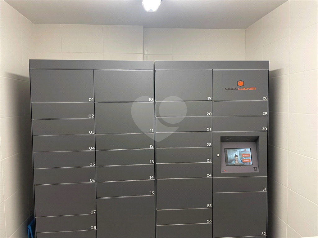 APARTAMENTO em MOEMA