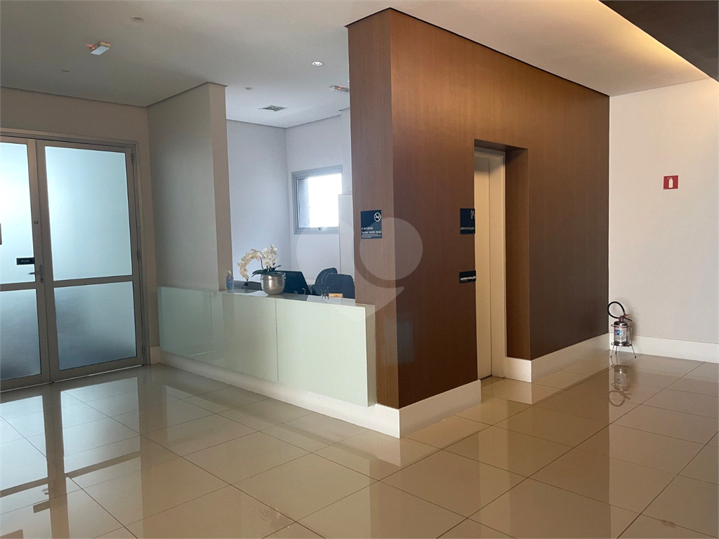 APARTAMENTO em MOEMA