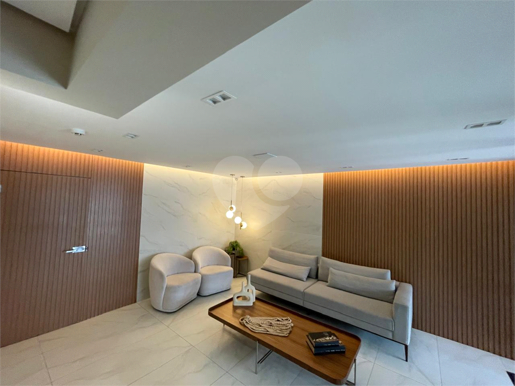 APARTAMENTO em MOEMA