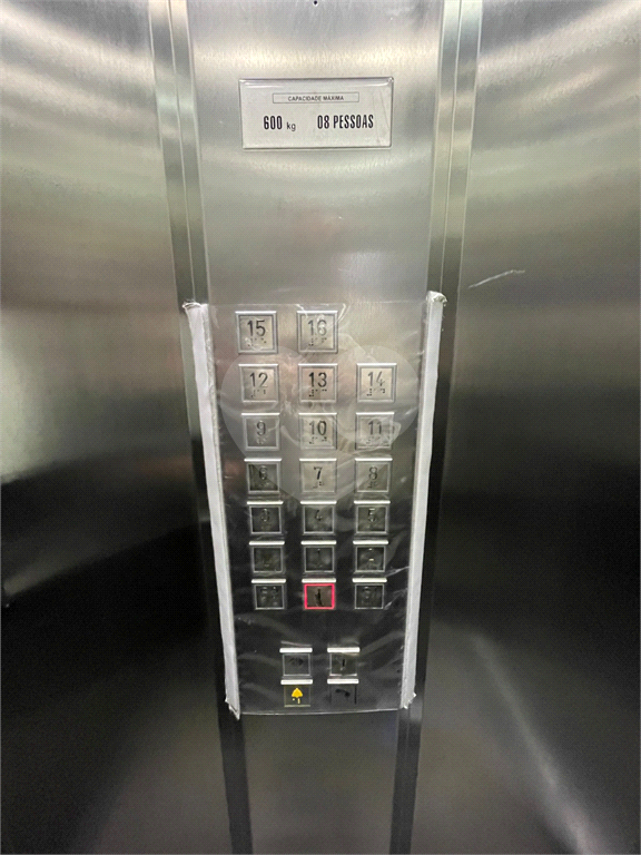 APARTAMENTO em MOEMA