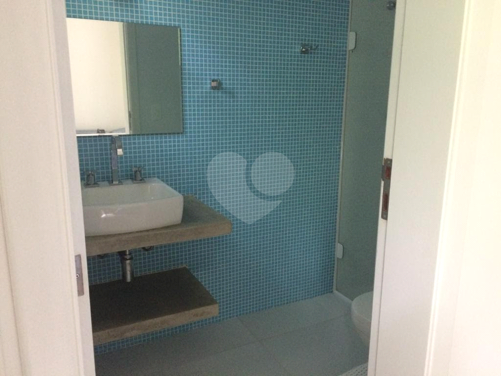 Casa de praia em condomínio fechado à venda em Paúba, São Sebastião -SP