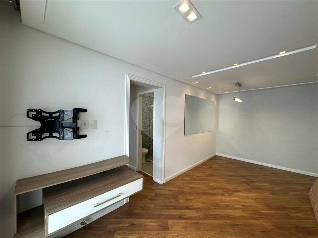 APARTAMENTO IMPECÁVEL – PRONTO PARA MORAR – TUCURUVI
Excelente oportunidade para quem busca conforto, praticidade e ótima localização!
62 m² muito bem distribuídos, com acabamento impecável e pronto para morar