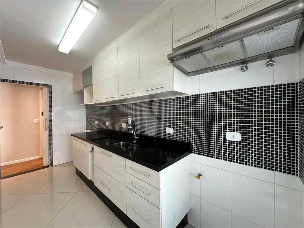 APARTAMENTO IMPECÁVEL – PRONTO PARA MORAR – TUCURUVI
Excelente oportunidade para quem busca conforto, praticidade e ótima localização!
62 m² muito bem distribuídos, com acabamento impecável e pronto para morar