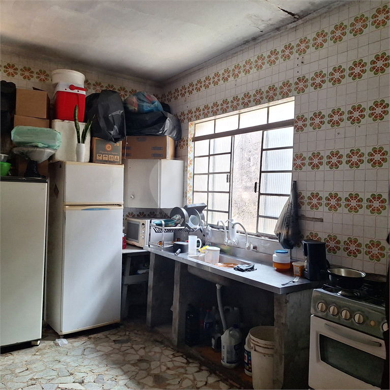 Duas casa no terreno. Otimo p familias que precisam de duas moradias.