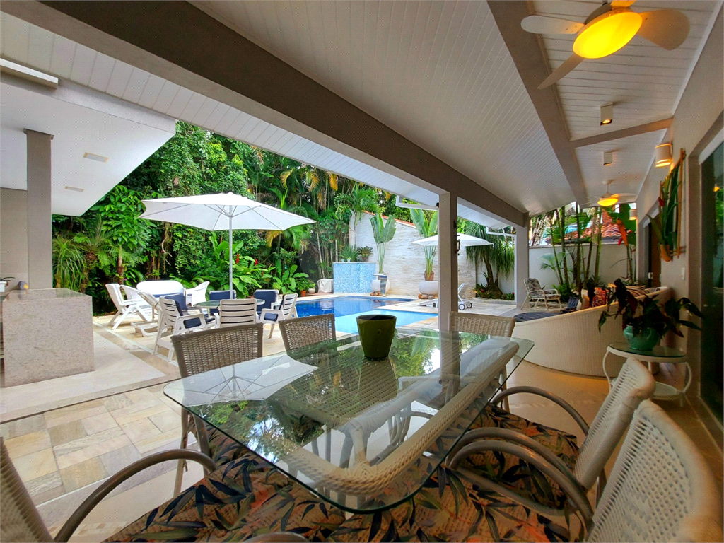 Casa de Luxo na Riviera São Lourenço Porteira Fechada