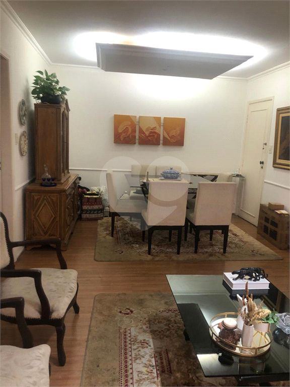 APARTAMENTO em JARDIM PAULISTA