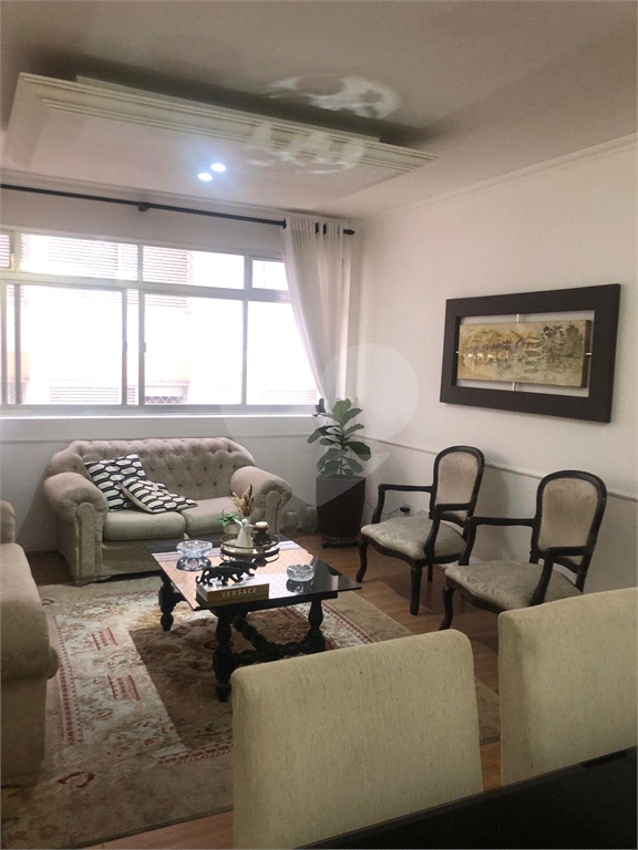 APARTAMENTO em JARDIM PAULISTA