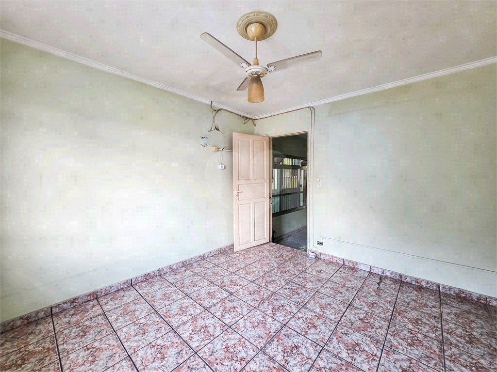 Casa - Vila Prudente - 2 Quartos / Dormitórios - 1 Vaga - Venda / Compra