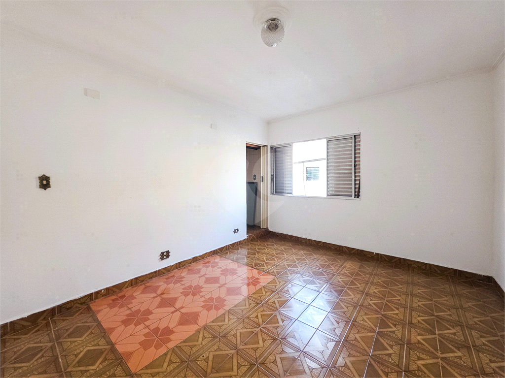 Casa - Vila Prudente - 2 Quartos / Dormitórios - 1 Vaga - Venda / Compra