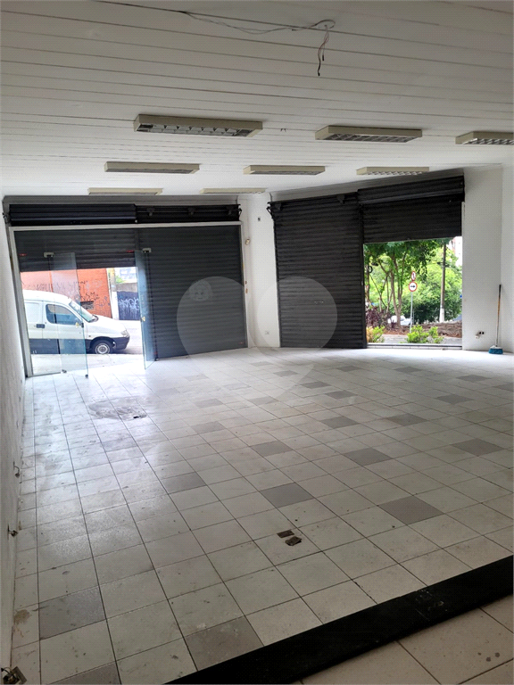 Prédio comercial na Casa Verde - Venda