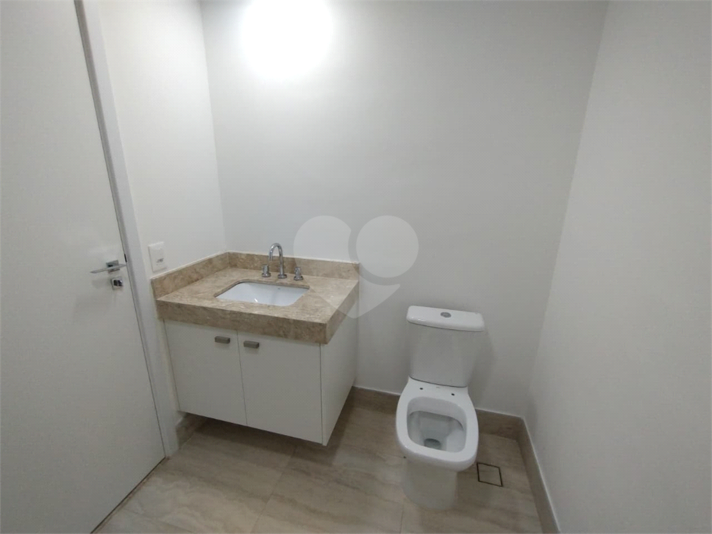 APARTAMENTO em PERDIZES