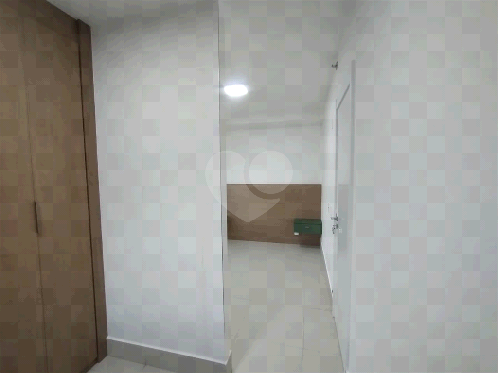 APARTAMENTO em PERDIZES