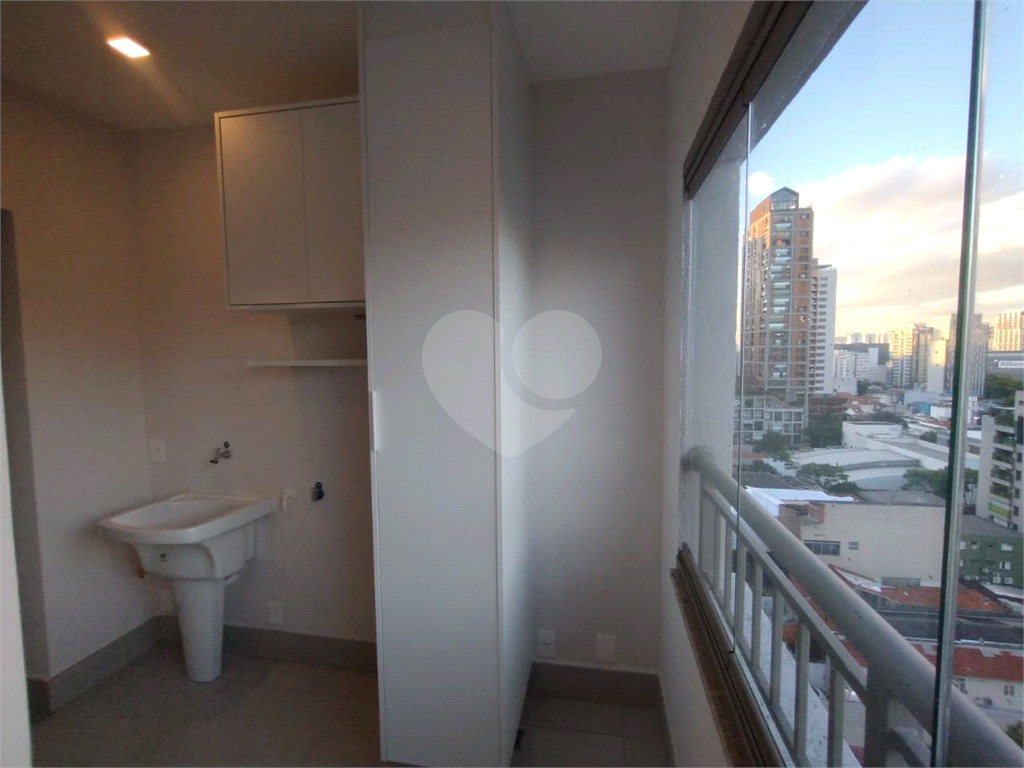 APARTAMENTO em PERDIZES