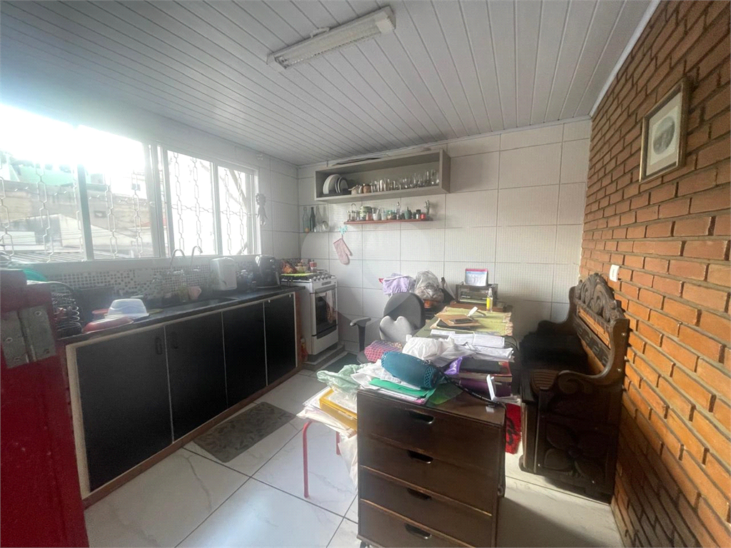 OPORTUNIDADE ÚNICA,LINDA CASA NA CASA VERDE AO LADO DO TERMINAL CASA VERDE. 