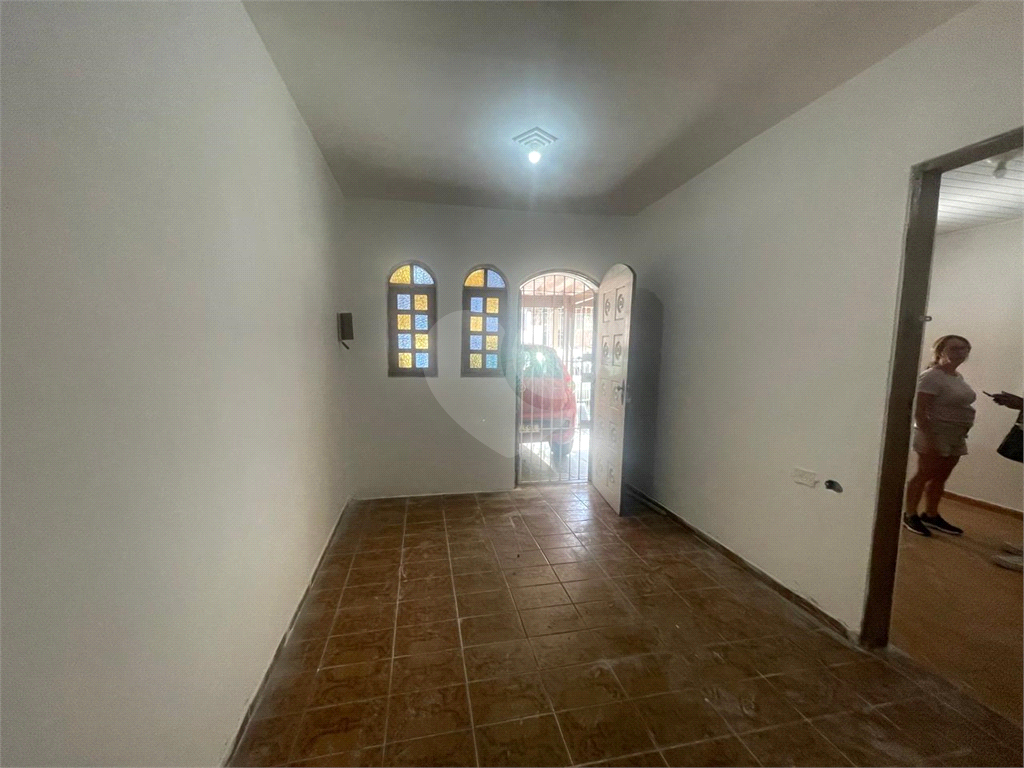 OPORTUNIDADE ÚNICA,LINDA CASA NA CASA VERDE AO LADO DO TERMINAL CASA VERDE. 