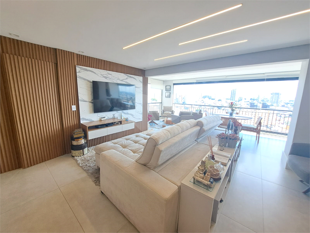 Apartamento Mobiliado para Locação 140m²| 3 Suítes| Sala 3 Ambientes| Varanda Gourmet| 2 Vagas| Santa Teresinha