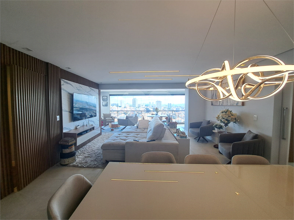 Apartamento Mobiliado para Locação 140m²| 3 Suítes| Sala 3 Ambientes| Varanda Gourmet| 2 Vagas| Santa Teresinha