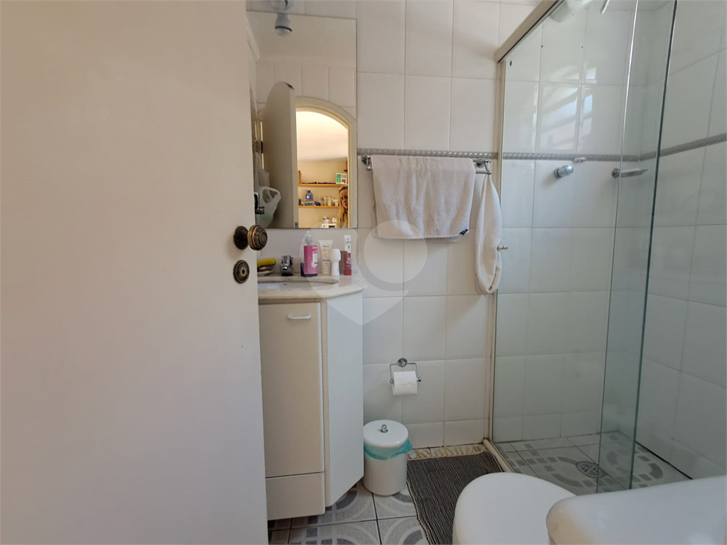 Casa de Vila 107m² 3 suítes 5 banheiros 2 vagas e quintal Sumarezinho