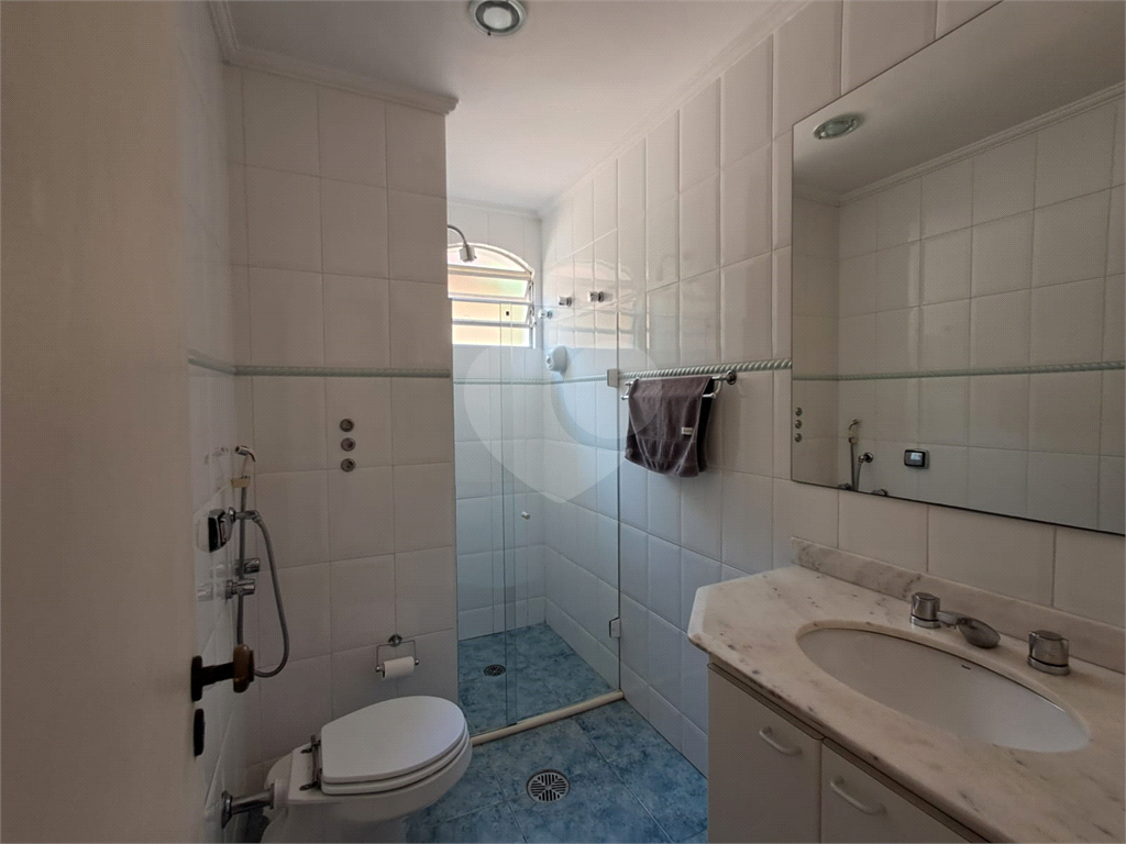 Casa de Vila 107m² 3 suítes 5 banheiros 2 vagas e quintal Sumarezinho