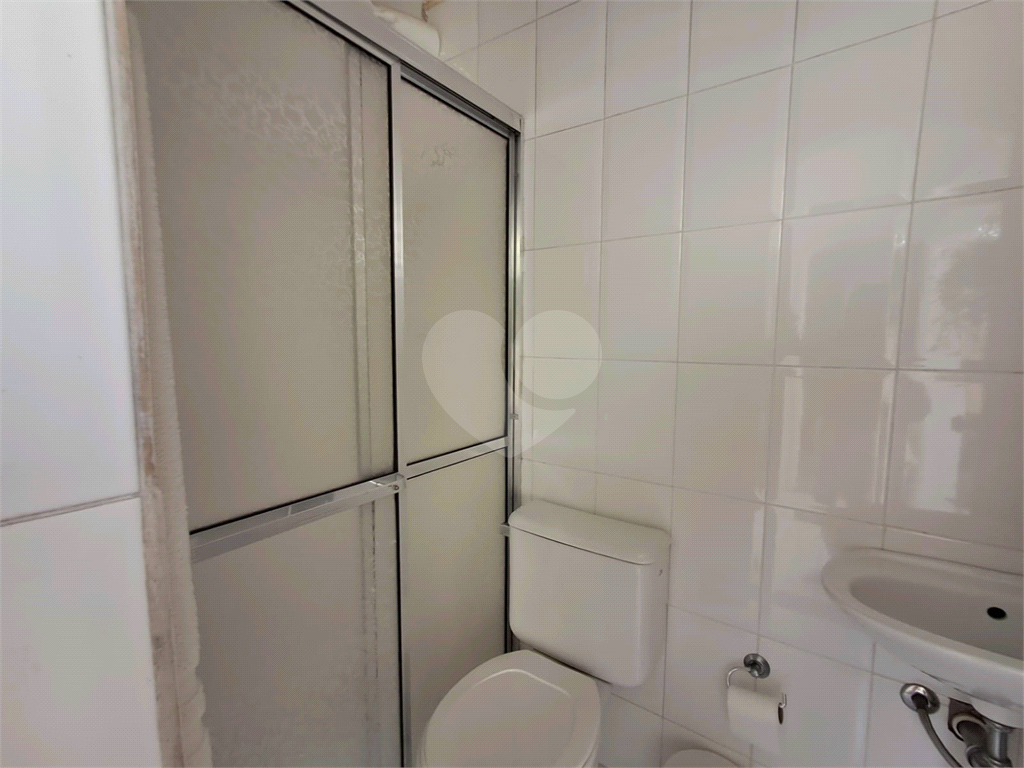 Casa de Vila 107m² 3 suítes 5 banheiros 2 vagas e quintal Sumarezinho