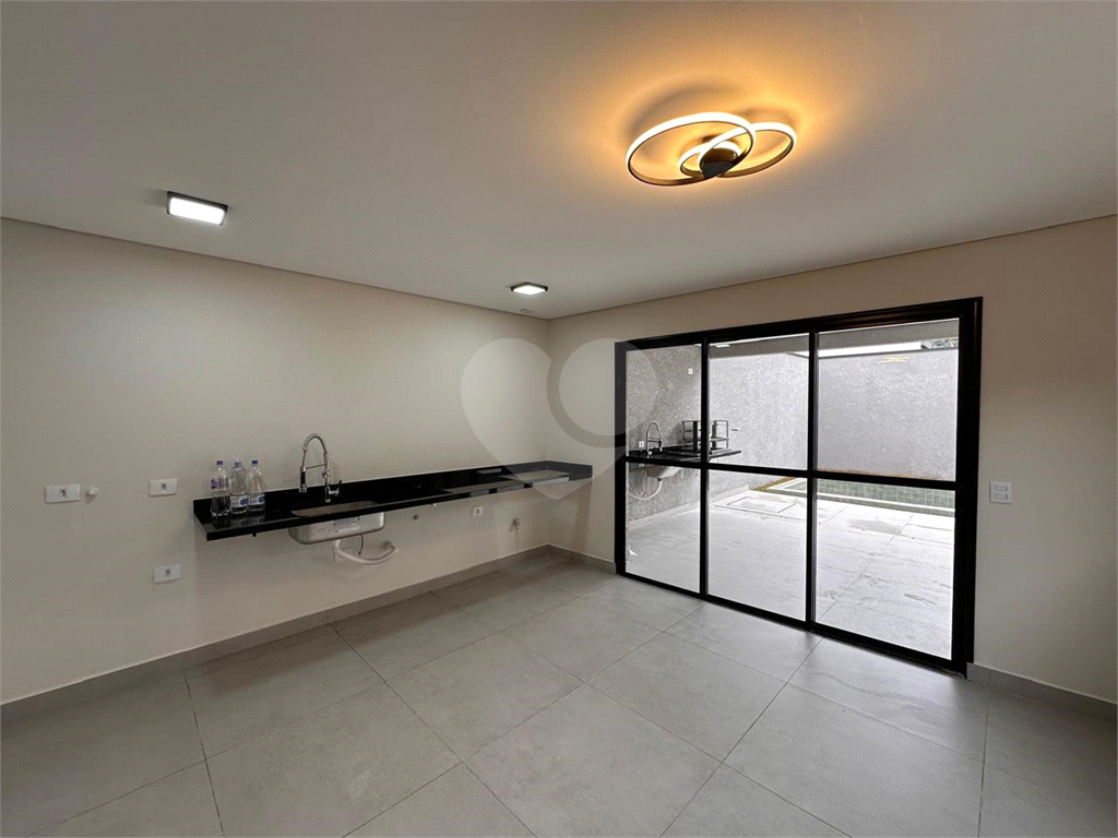 Sobrado maravilhoso - 3 dormitórios | piscina | 131m² de área construída | 150m² de terreno