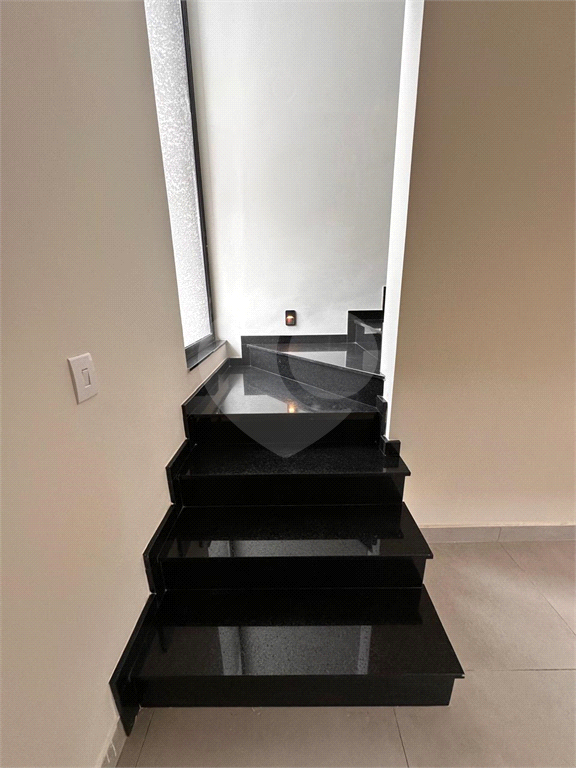 Sobrado maravilhoso - 3 dormitórios | piscina | 131m² de área construída | 150m² de terreno