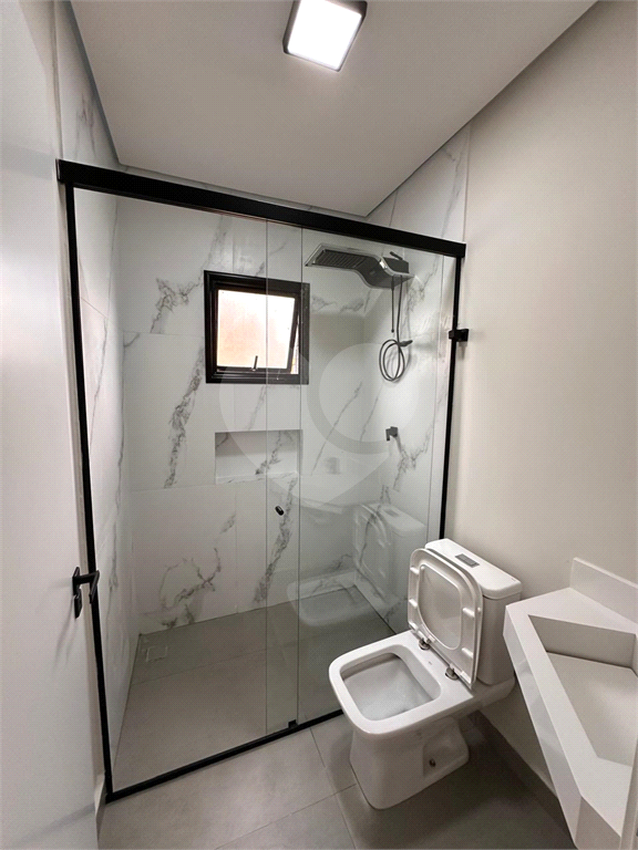 Sobrado maravilhoso - 3 dormitórios | piscina | 131m² de área construída | 150m² de terreno