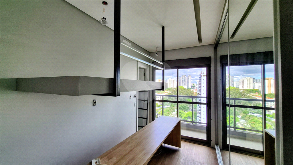 APARTAMENTO PARA LOCAÇÃO COM 2 SUITES - SALA COM PE DIREITO DUPLO - PROXIMO AO PARQUE IBIRAPUERA