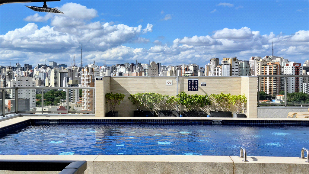 APARTAMENTO PARA LOCAÇÃO COM 2 SUITES - SALA COM PE DIREITO DUPLO - PROXIMO AO PARQUE IBIRAPUERA