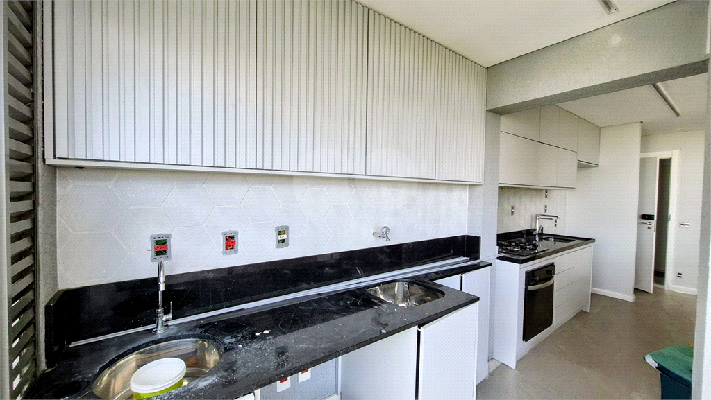 APARTAMENTO PARA LOCAÇÃO COM 2 SUITES - SALA COM PE DIREITO DUPLO - PROXIMO AO PARQUE IBIRAPUERA