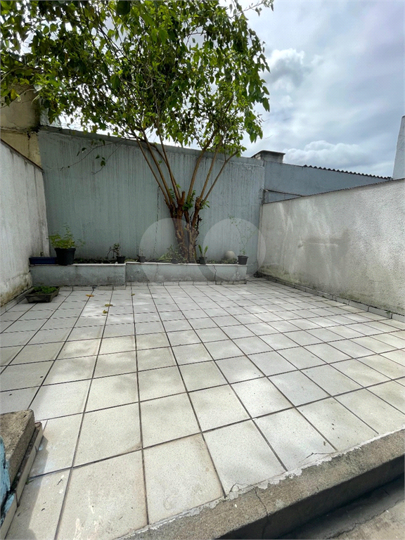 Casa Sobrado na Vila Jardim Formosa, 2 dormitórios, 2 vagas de garagem