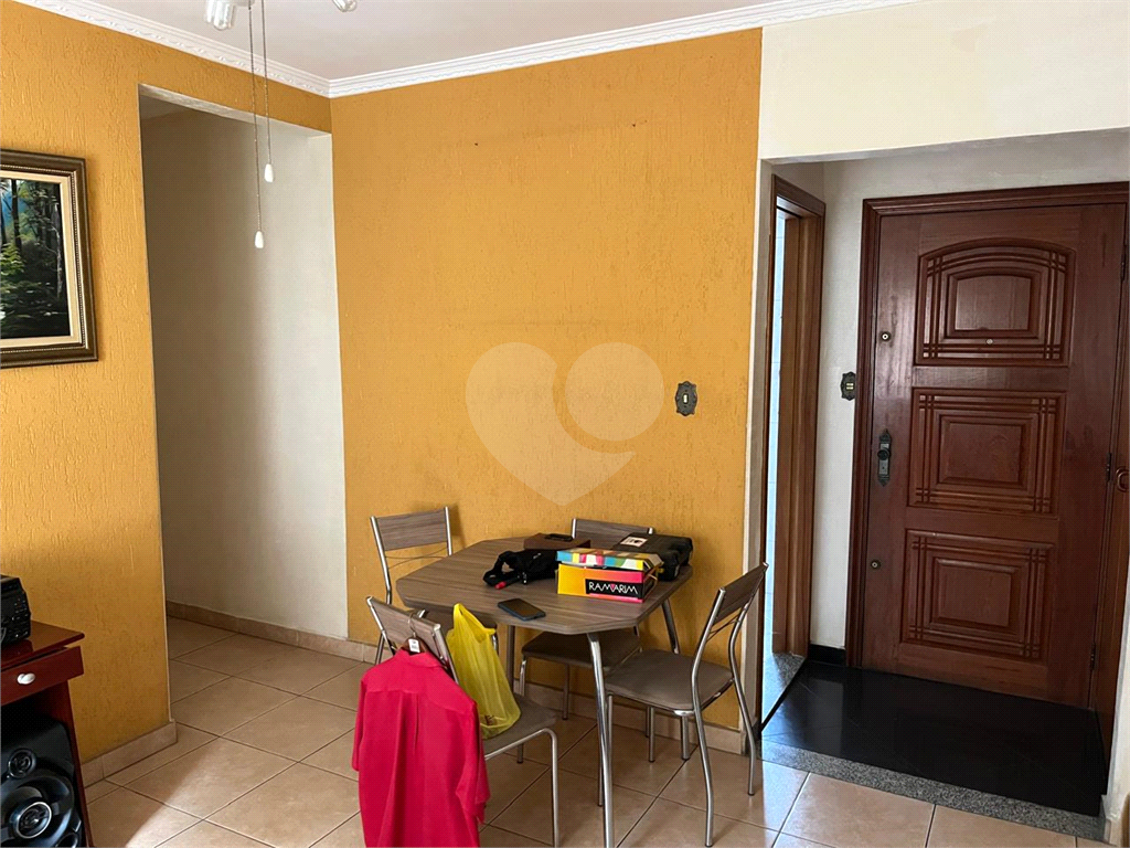 APARTAMENTO em TREMEMBÉ