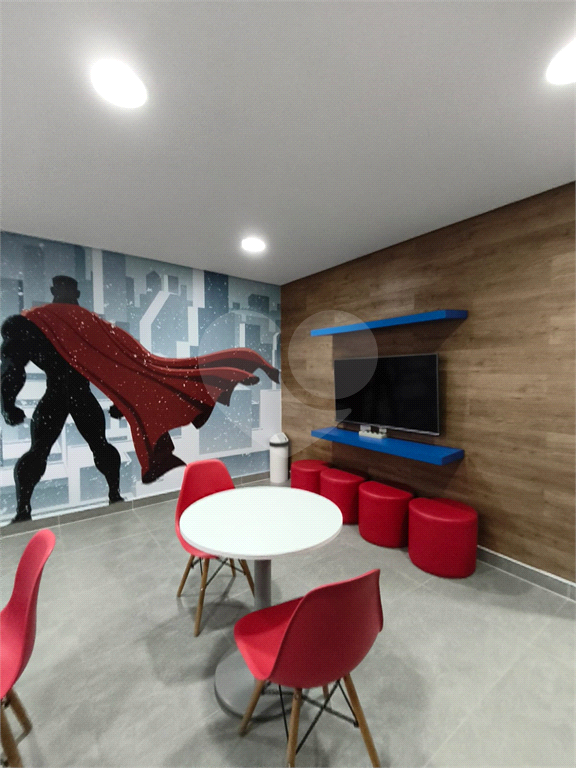 Excelente Apartamento á venda com 67m² em Santana