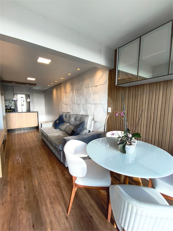 Excelente Apartamento á venda com 67m² em Santana