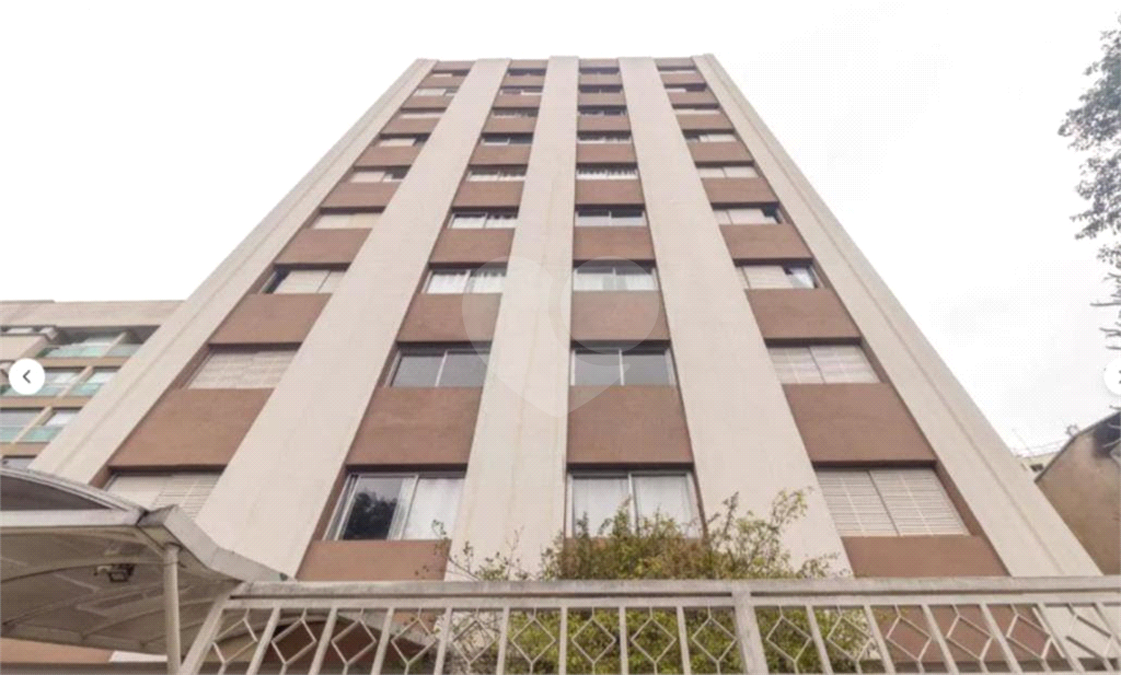 Apartamento à venda em Pinheiros 