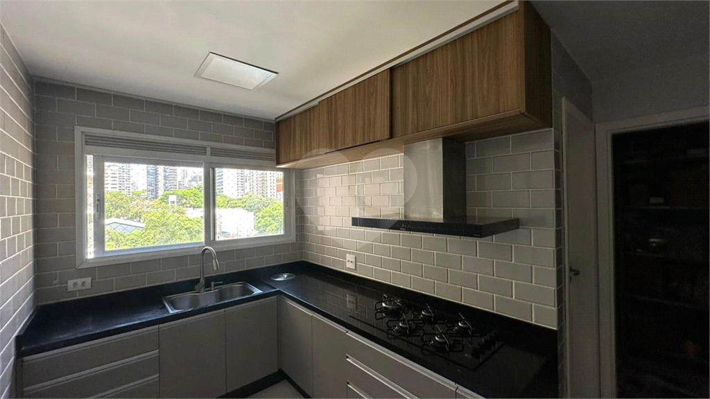 APARTAMENTO COM 3 SUÍTES E 2 VAGAS NA POMPEIA CONSTURTORA PAULO MAURO