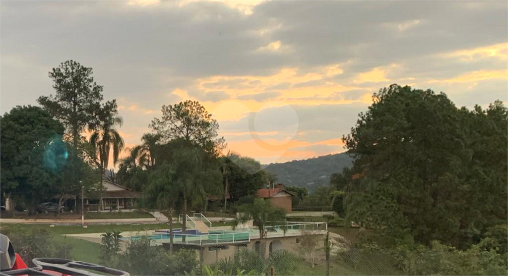 Casa em condomínio 3 suítes a venda em Mairiporã SP