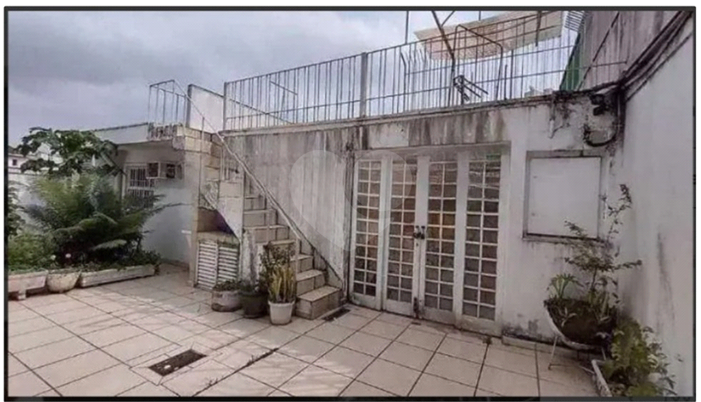 Sobrado à venda no Jardim São Paulo – Localização privilegiada ao lado do metrô