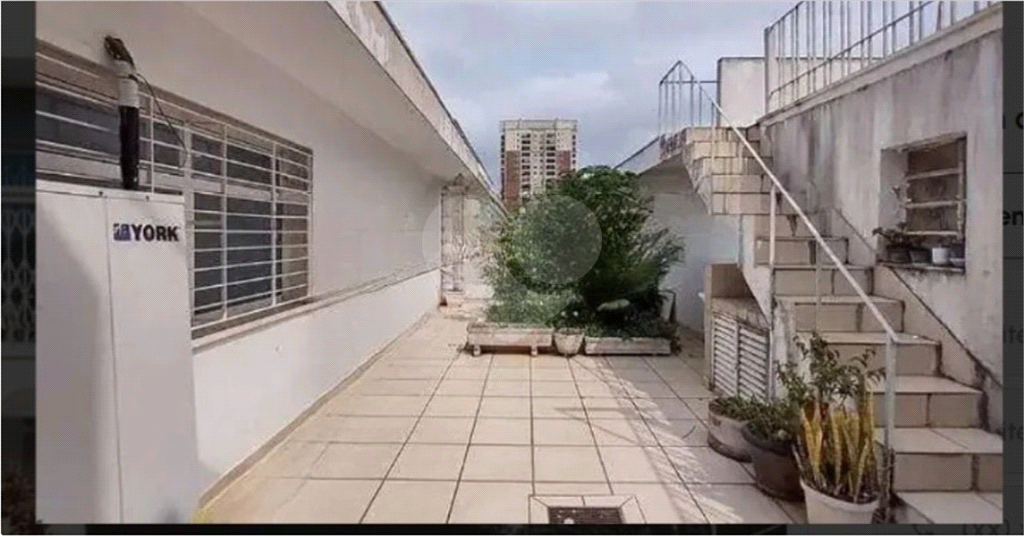 Sobrado à venda no Jardim São Paulo – Localização privilegiada ao lado do metrô