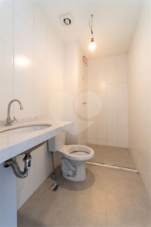 Studio Moderno à Venda | 26 m² | 1 dormitório com varanda em Perdizes!