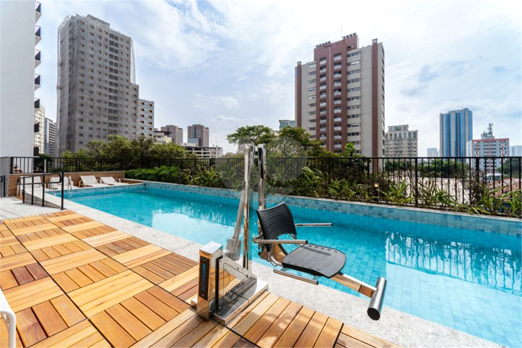 Studio Moderno à Venda | 26 m² | 1 dormitório com varanda em Perdizes!