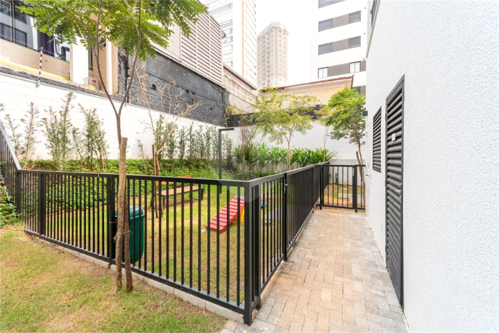 Studio Moderno à Venda | 26 m² | 1 dormitório com varanda em Perdizes!