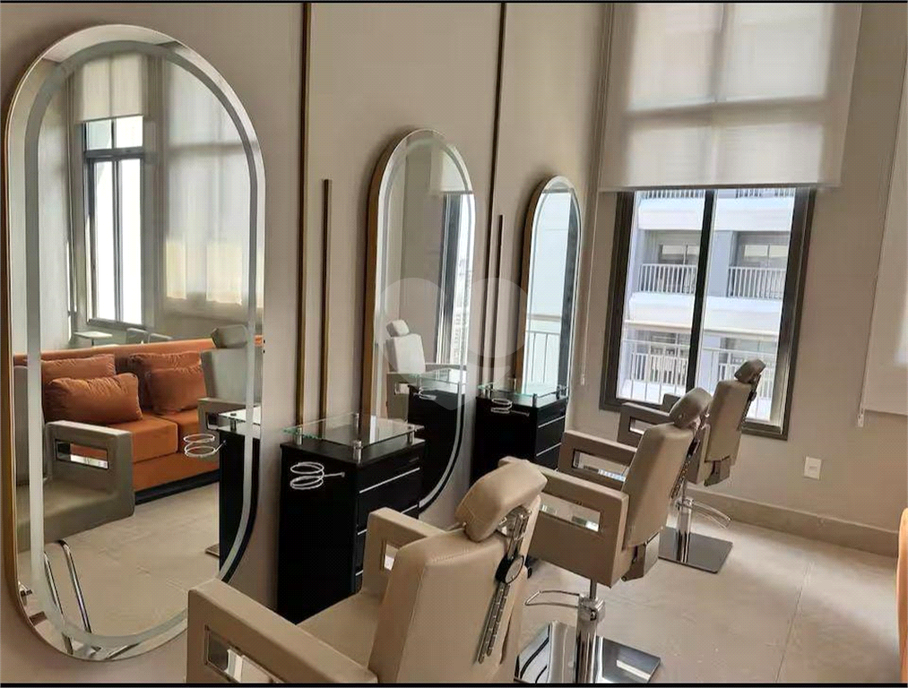 Studio Mobiliado Próximo ao Metrô na Aclimação