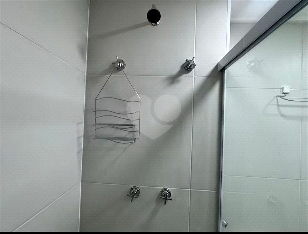 Studio Mobiliado Próximo ao Metrô na Aclimação