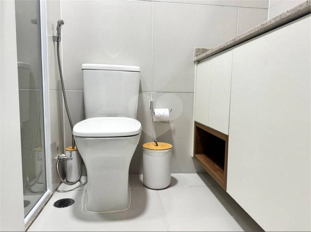 Studio Mobiliado Próximo ao Metrô na Aclimação