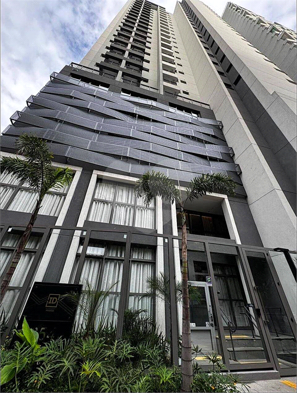 Studio Mobiliado Próximo ao Metrô na Aclimação