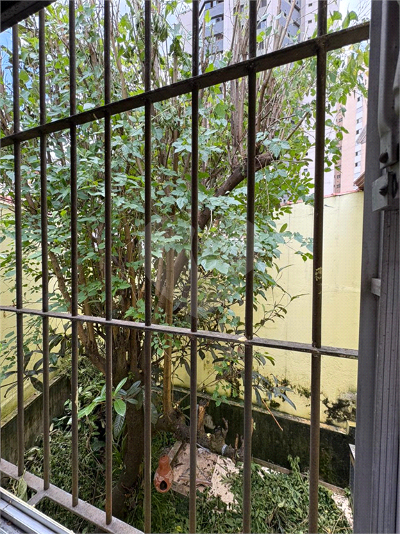 Sobrado Charmoso na Vila Mariana | 111 m² | 3 Dormitórios | Jardim Exclusivo