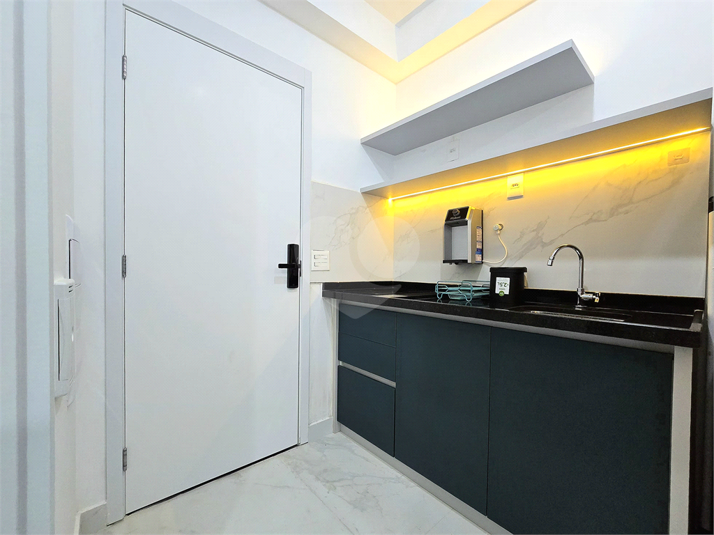 Studio Mobiliado Novo Proximo ao Metro Paraiso em São Paulo - SP