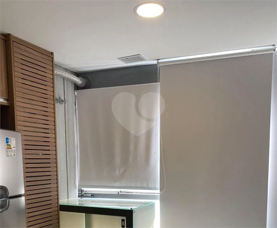 ESTÚDIO NOVO NO BROOKLIN - ANDAR ALTO - MOBILIADO 