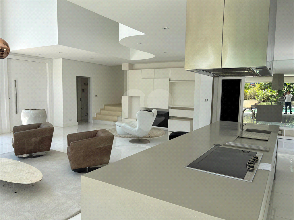 Condomínio Solaia - Maravilhosa casa porteira fechada